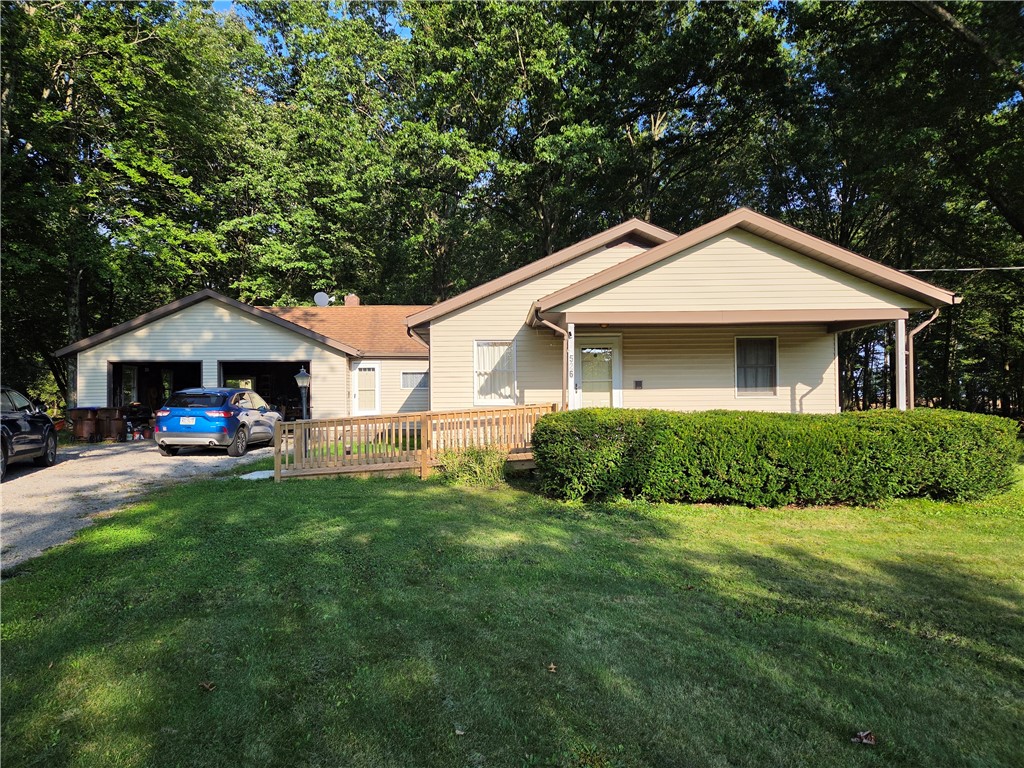 526 Old Fredonia Road — photo 1