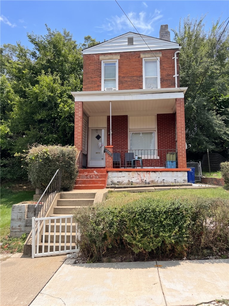 7031 Chaucer St — photo 1