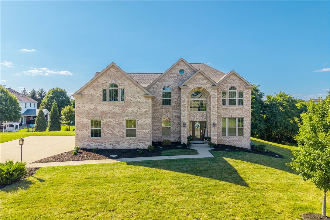 280 Palomino Dr — photo 1