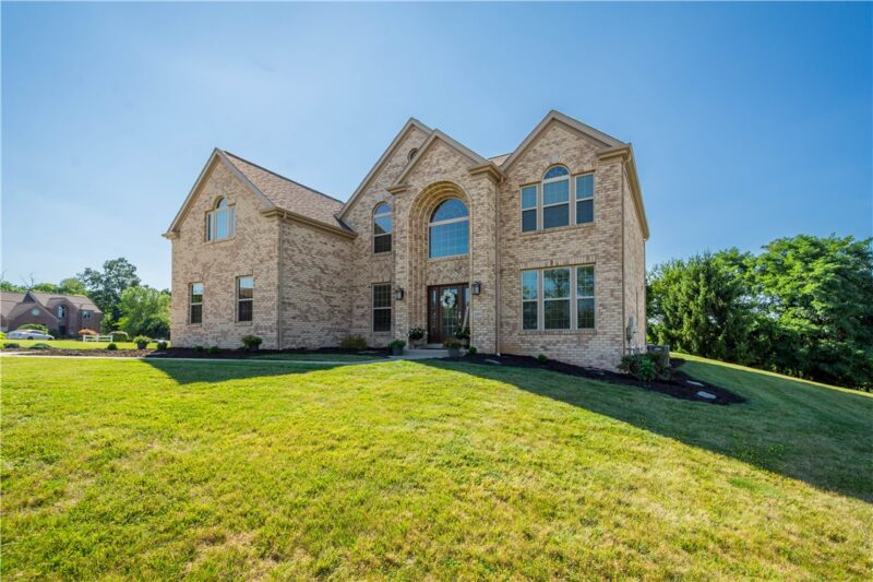 280 Palomino Dr — photo 3