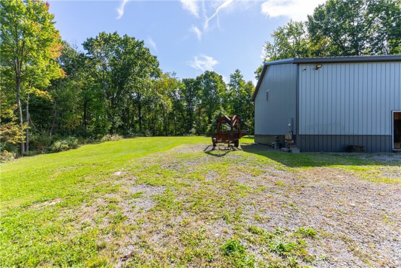 420 Possum Hollow Rd — photo 4