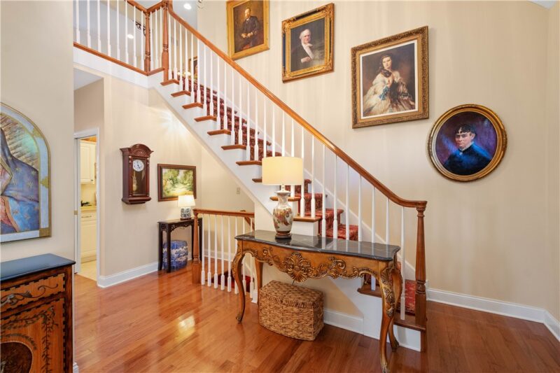 1005 Skyline Drive — photo 4