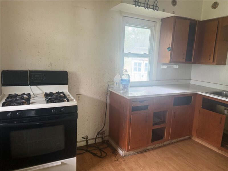 266 Orchard St — photo 6