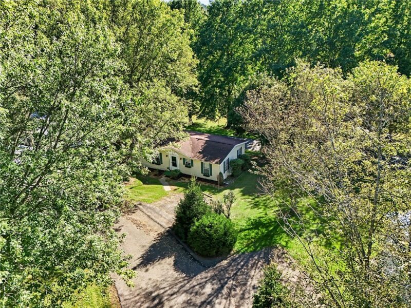 717 Mallard Dr — photo 8