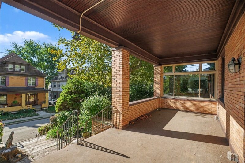 3222 Wainbell Ave — photo 3