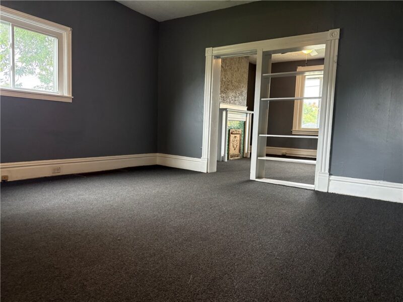 1703 Bailie Ave — photo 4