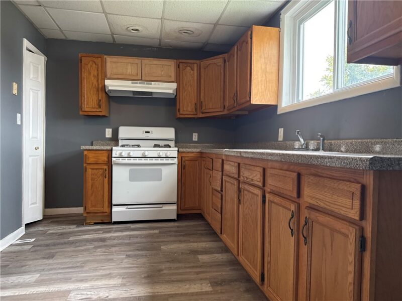 1703 Bailie Ave — photo 8