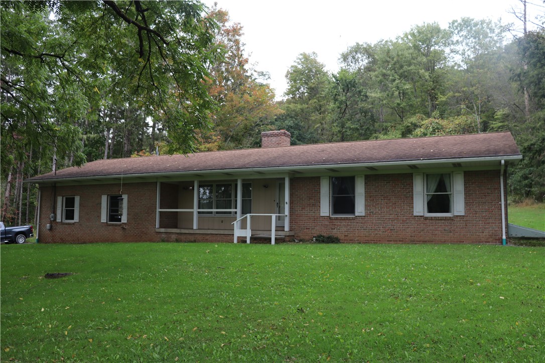 308 Wallace Lane — photo 1