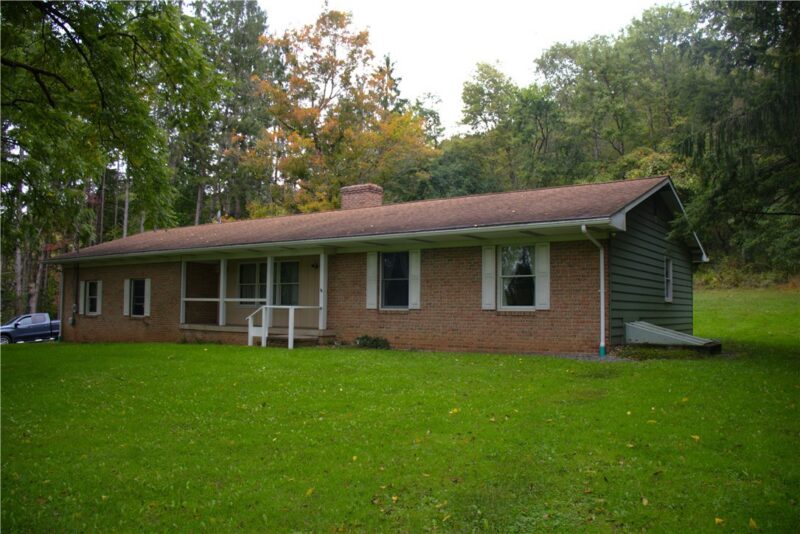 308 Wallace Lane — photo 4