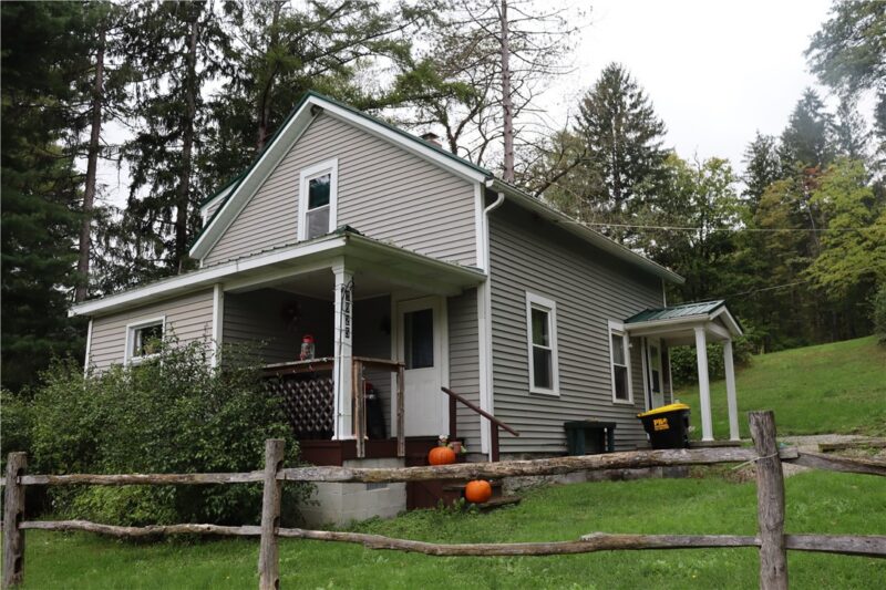308 Wallace Lane — photo 7