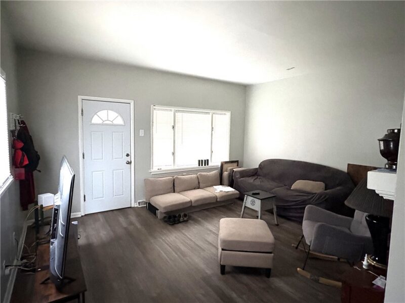 454 Park Street — photo 3