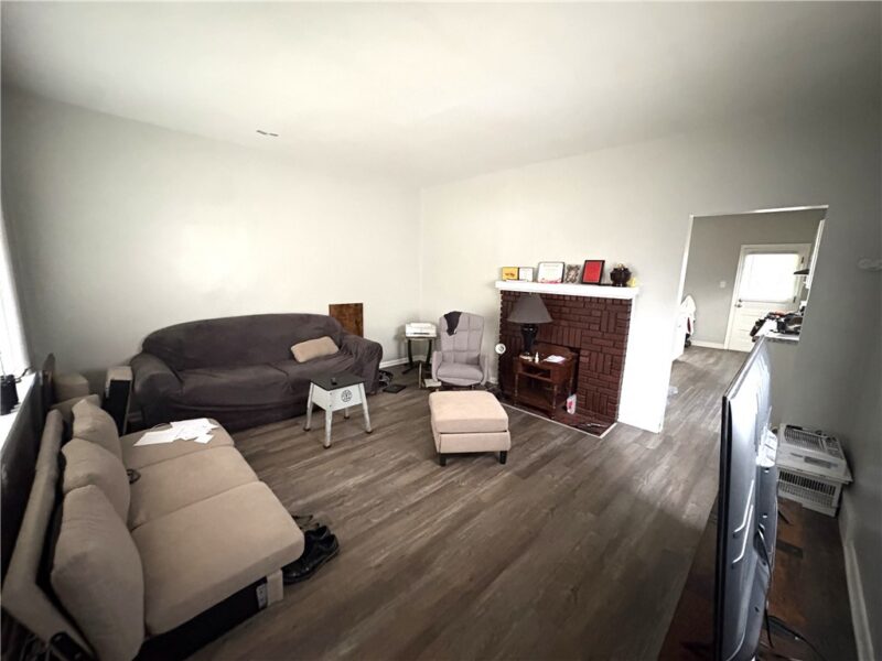 454 Park Street — photo 4