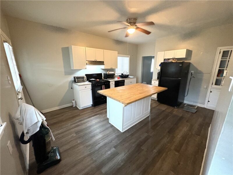 454 Park Street — photo 5