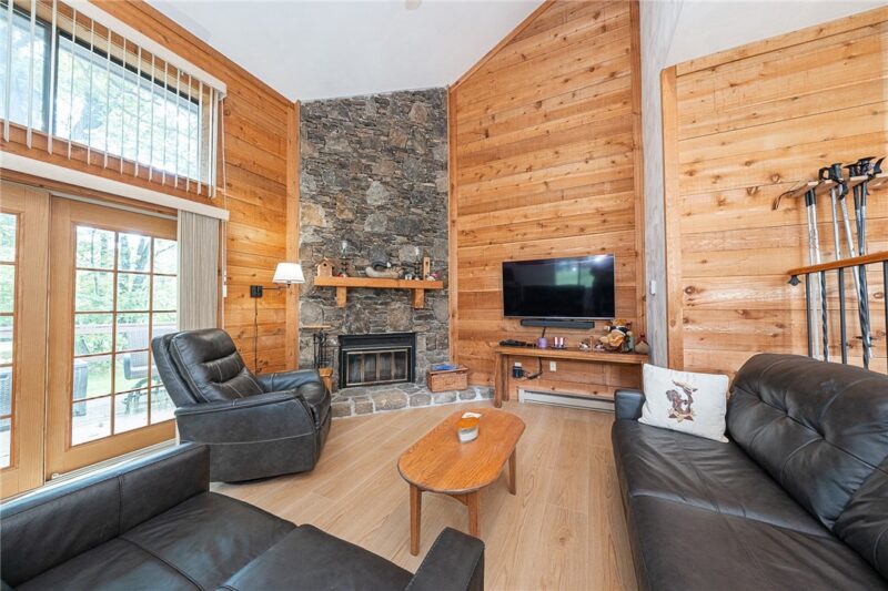 1491 SADDLER WAY — photo 6
