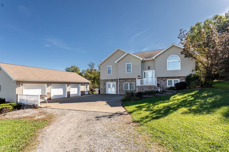 115 Maple Hill Lane