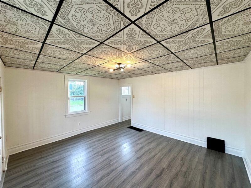 2503 8th Ave — photo 8