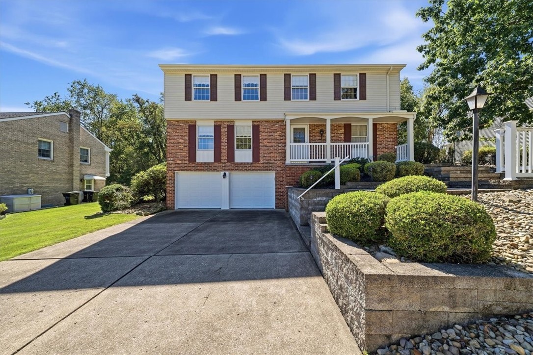8458 Coventry Dr — photo 1