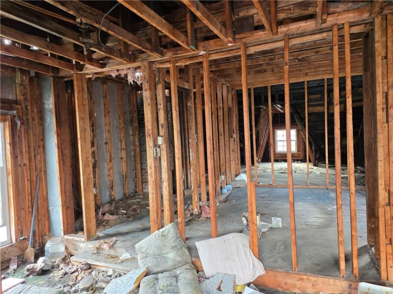 416 Ella St — photo 3
