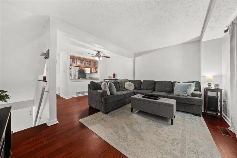 309 Fawn Trail — photo 3
