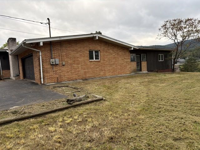 208 Witt Road — photo 8