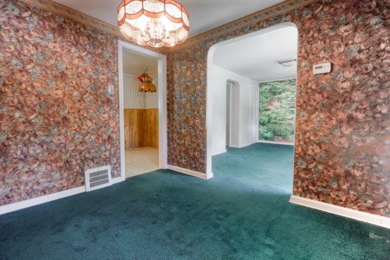 244 James Avenue — photo 6