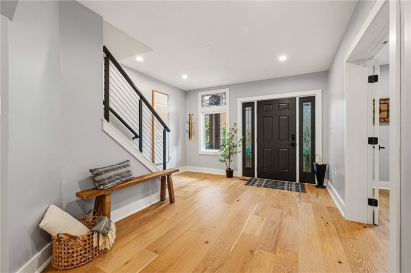 937 N Saint Clair St — photo 4