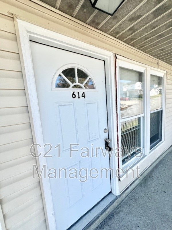 616 Union St — photo 2