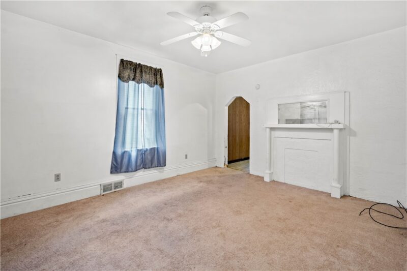 205 McCormick Ave — photo 7