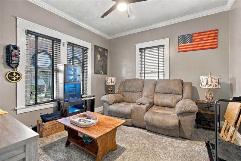 840 Duncan Ave — photo 5