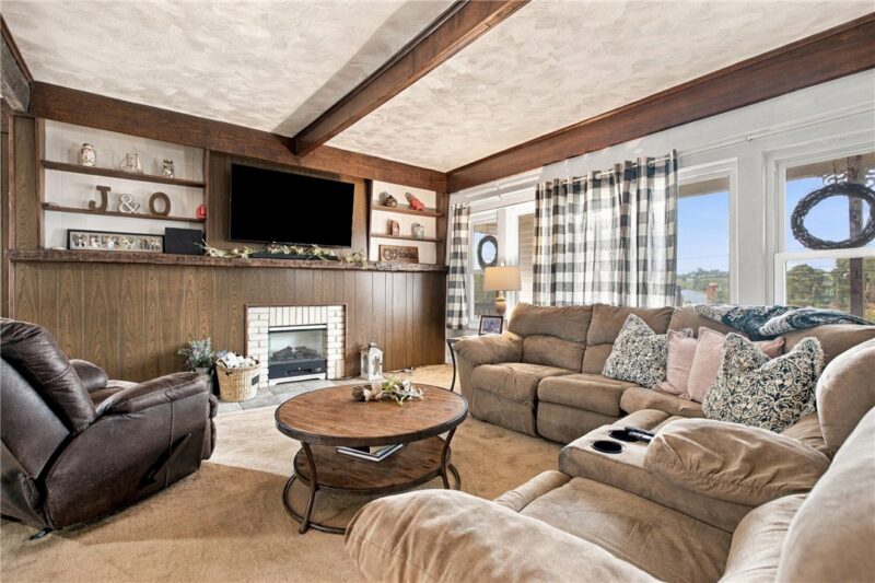 840 Duncan Ave — photo 6