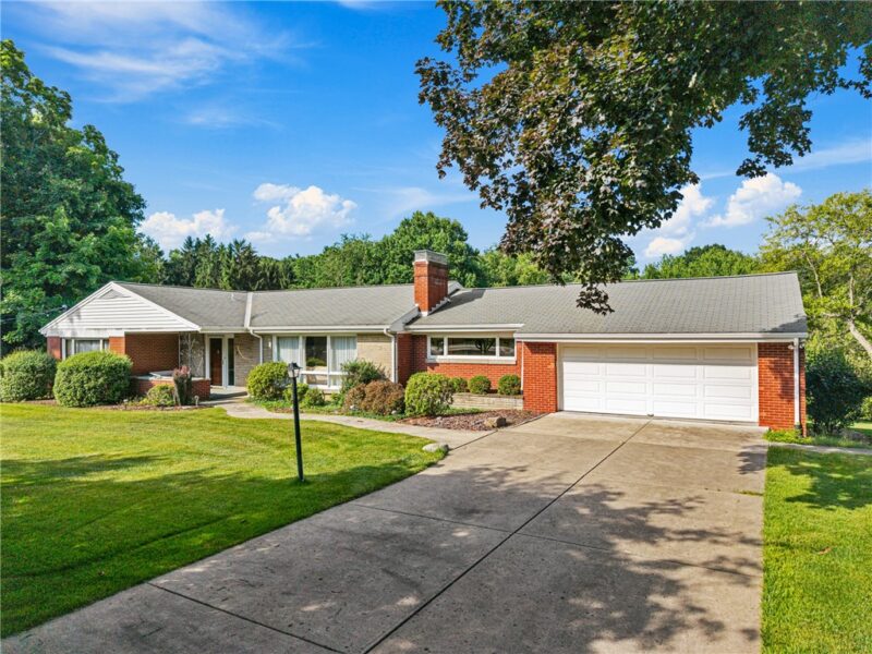 231 McKinney Rd — photo 2