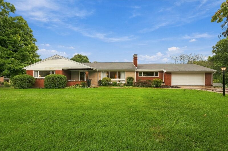 231 McKinney Rd — photo 3