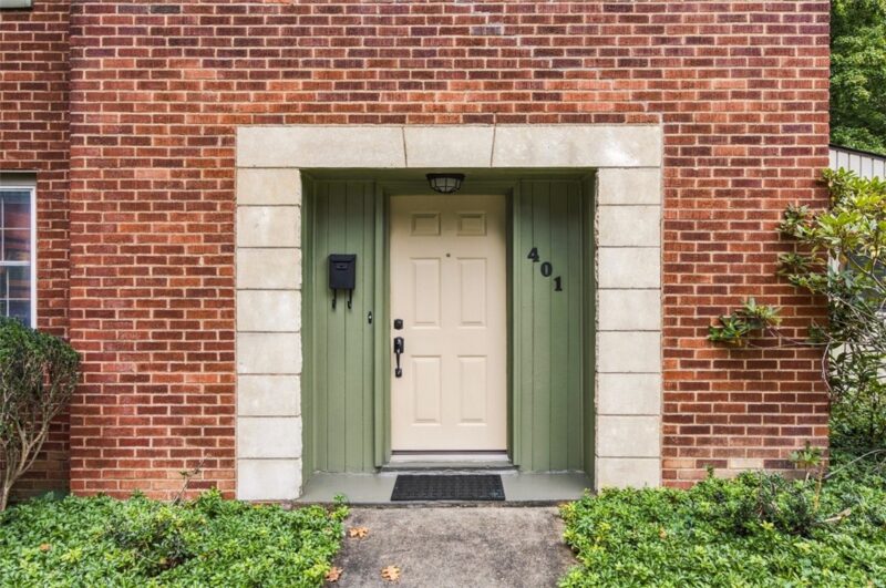 401 Becker Dr — photo 3