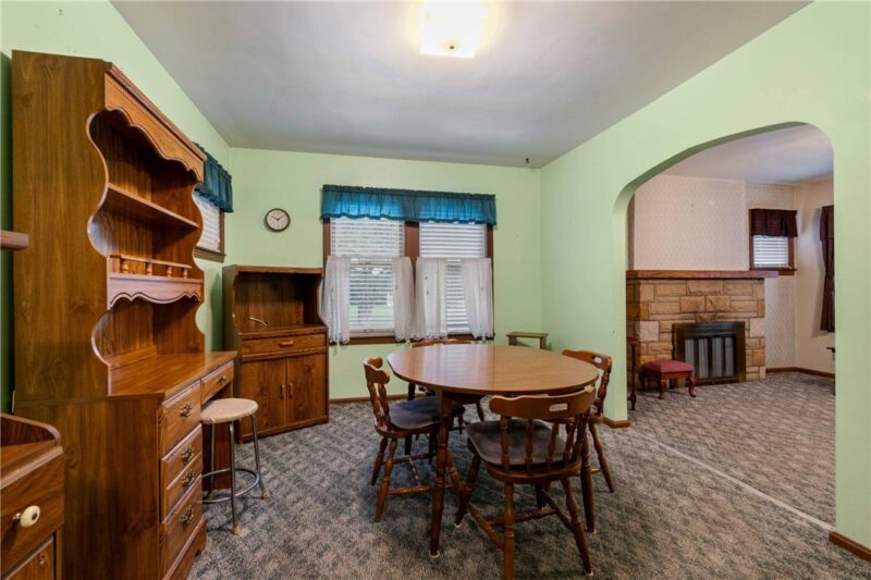 1085 Phillips Street — photo 5