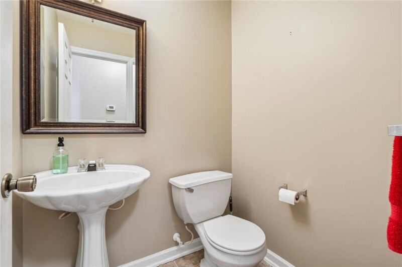 556 Ten Point Ln — photo 8