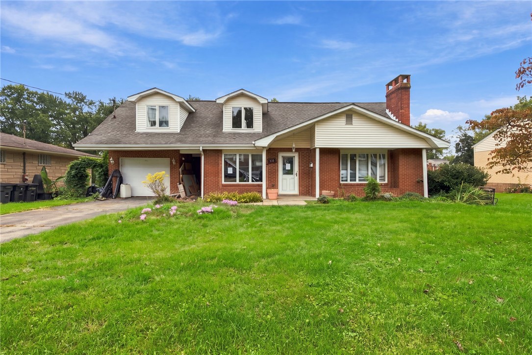 712 William Dr — photo 1
