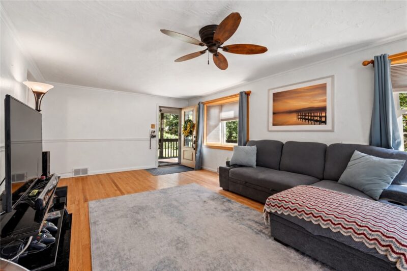 322 E Bruceton Rd — photo 5