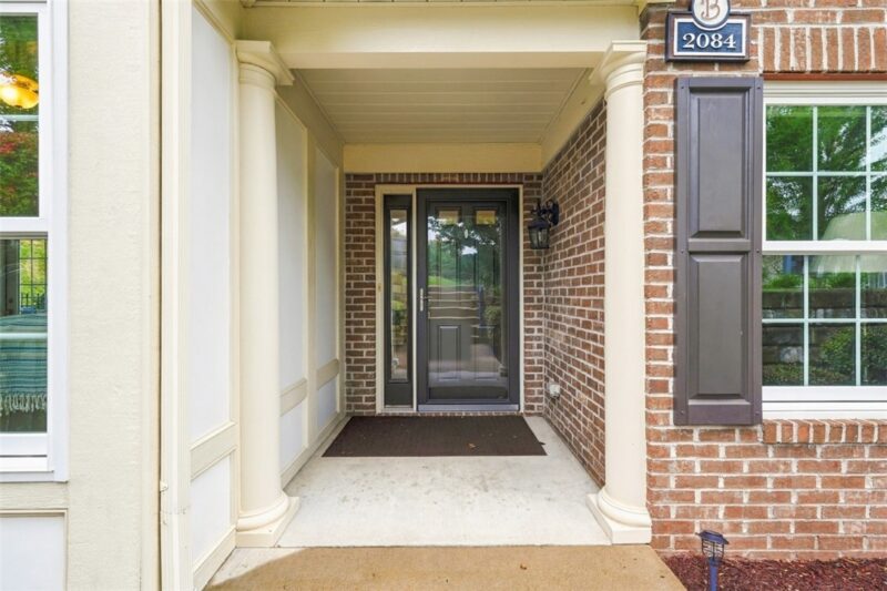 2084 Isleworth — photo 4