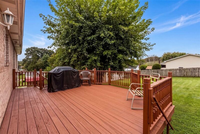902 Central Drive — photo 6