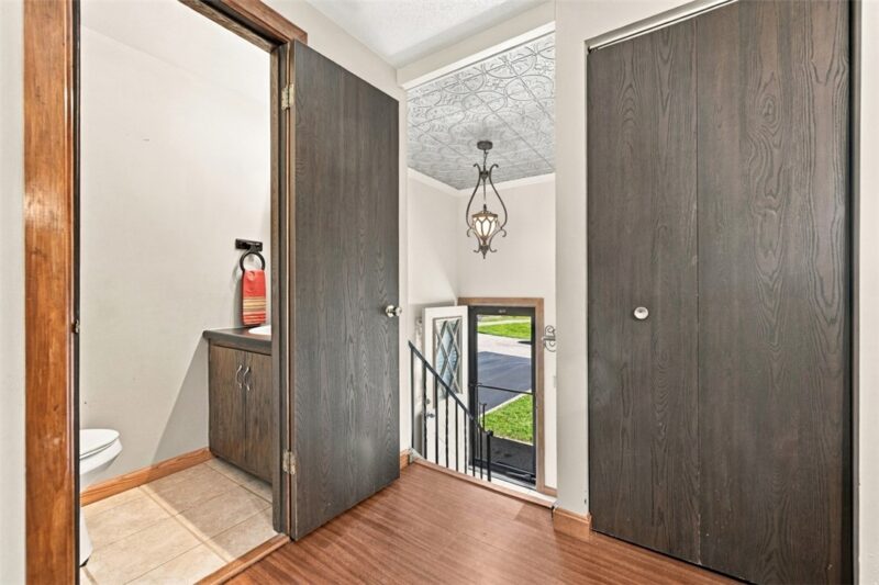 5051 Harvest Lane — photo 3