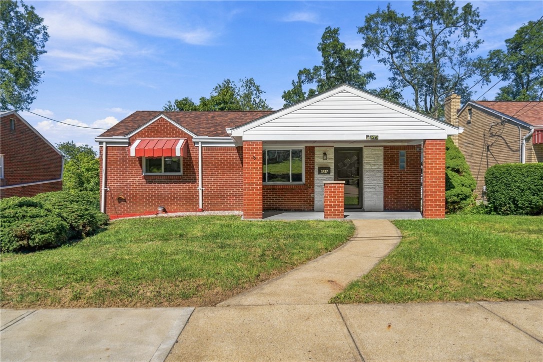 635 Northcrest Dr — photo 1