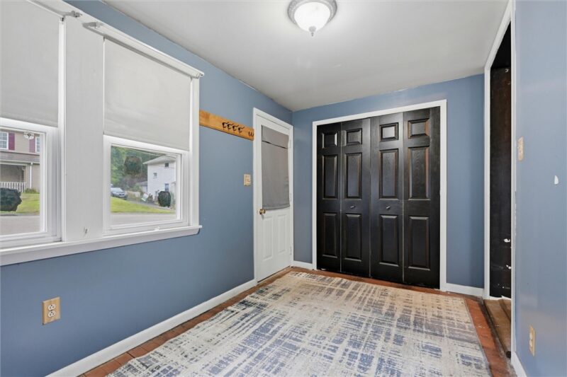 224 2nd St — photo 3