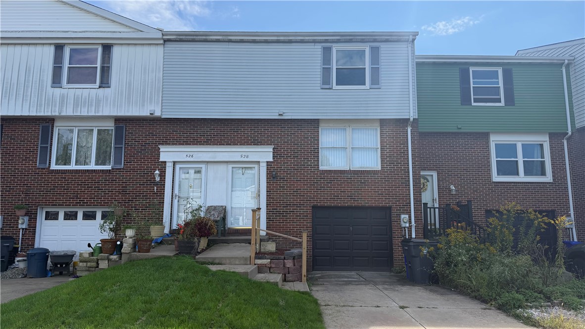 528 Hemlock Ct — photo 1