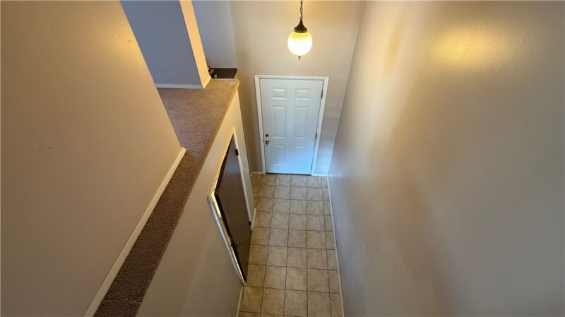 528 Hemlock Ct — photo 5