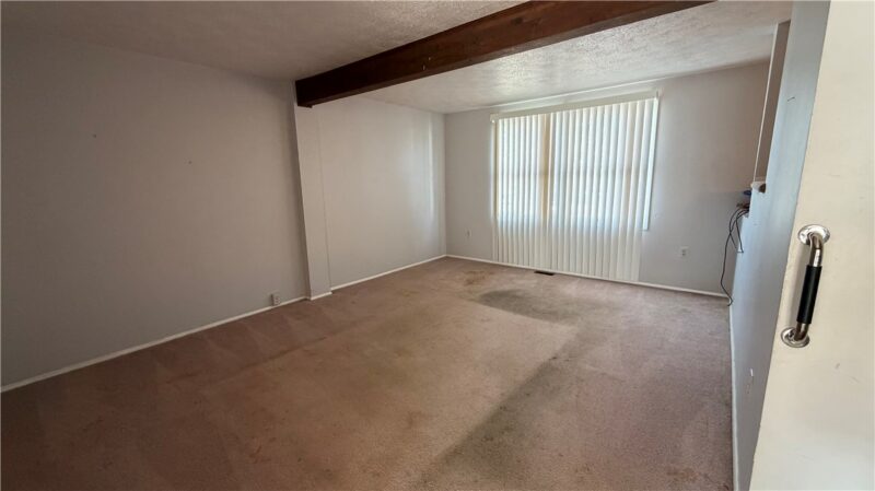 528 Hemlock Ct — photo 8
