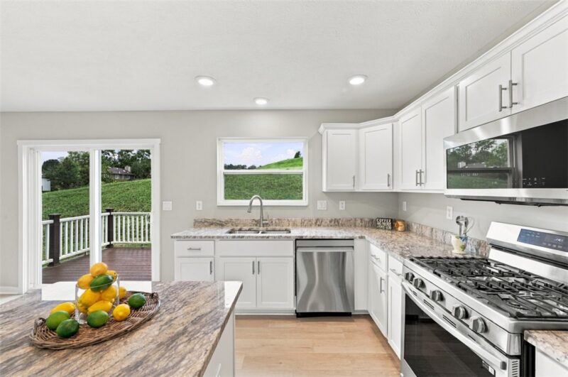 2570 Willowbrook Rd — photo 7