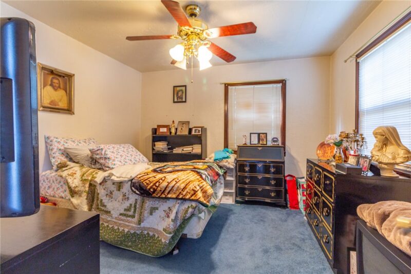 302 Baughman Ave — photo 6
