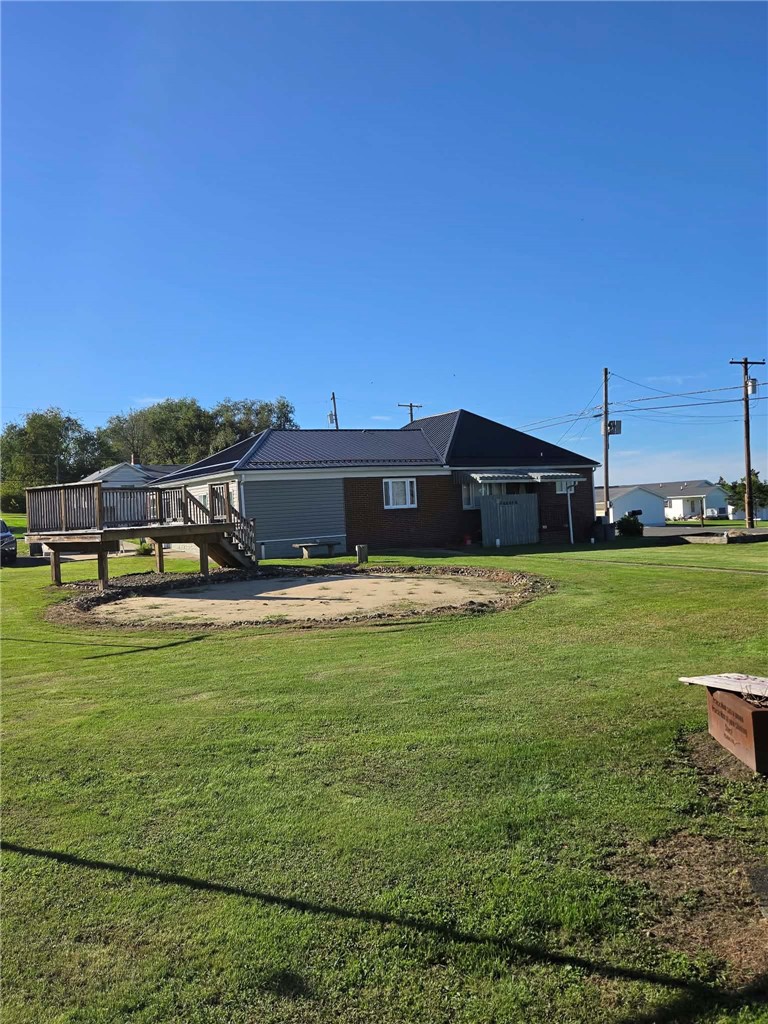 300 Craft Moore Rd — photo 3