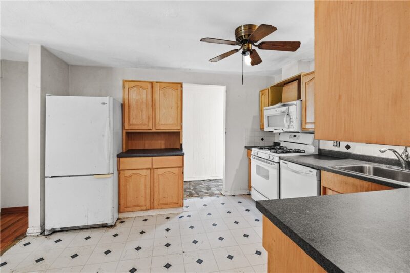 308 Hankey Farms Dr — photo 8