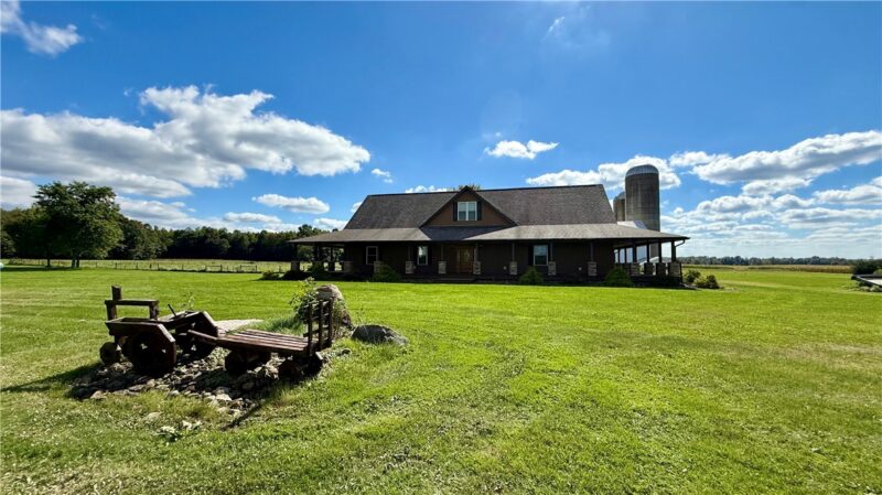 1666 District Rd — photo 2